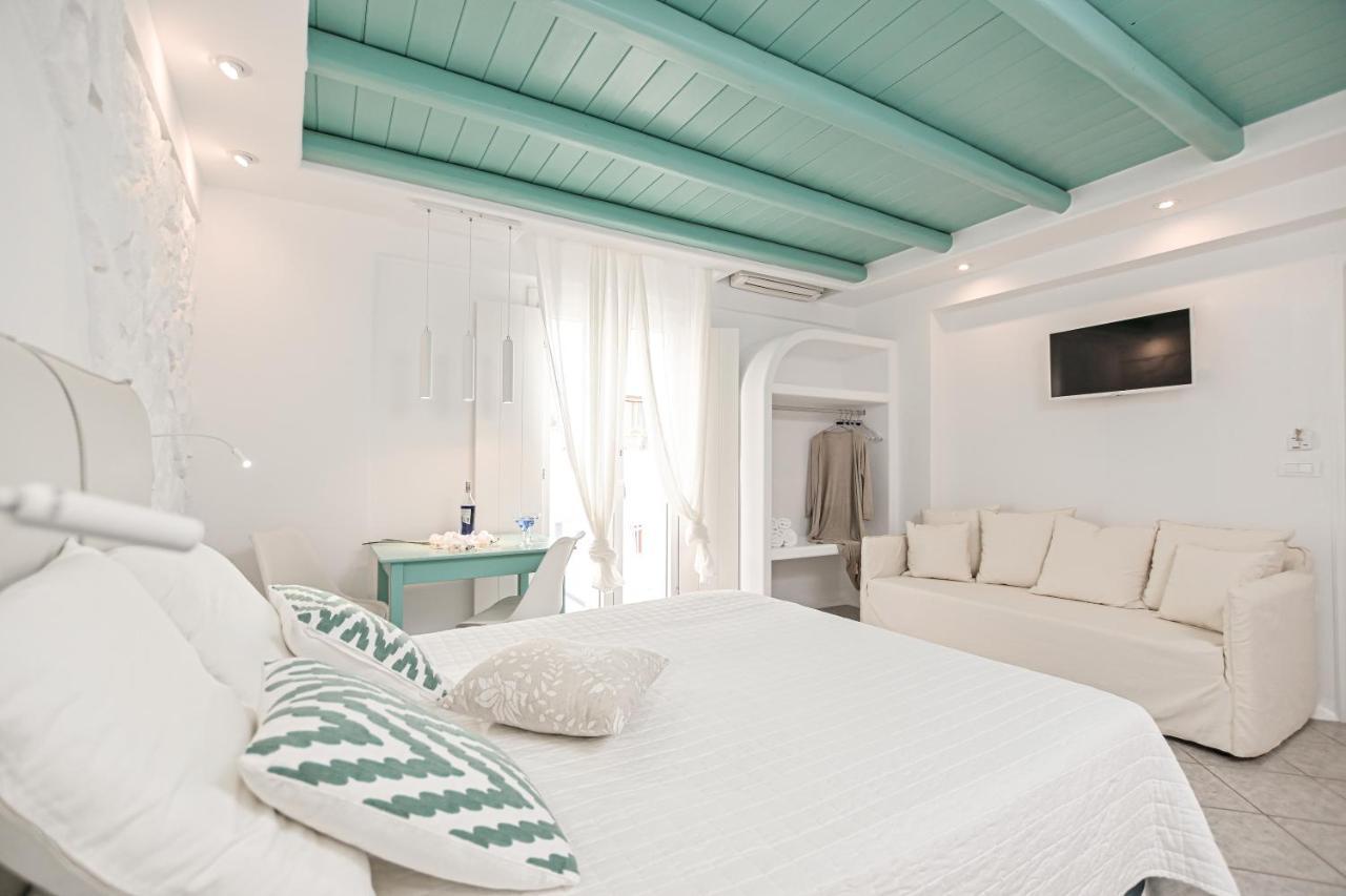 Naxos Evilion Luxury Apartments & Suites Naxos City エクステリア 写真