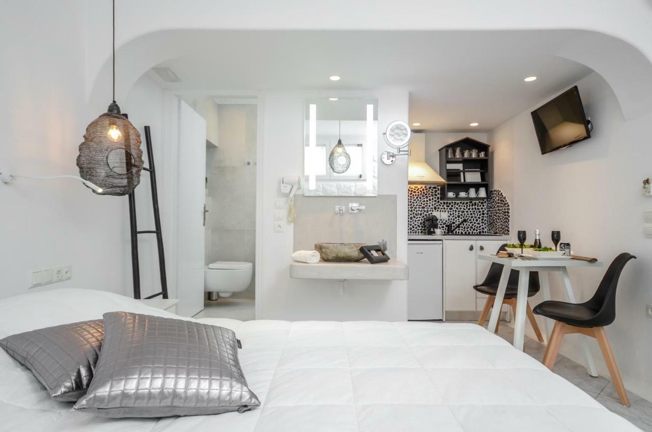 Naxos Evilion Luxury Apartments & Suites Naxos City エクステリア 写真
